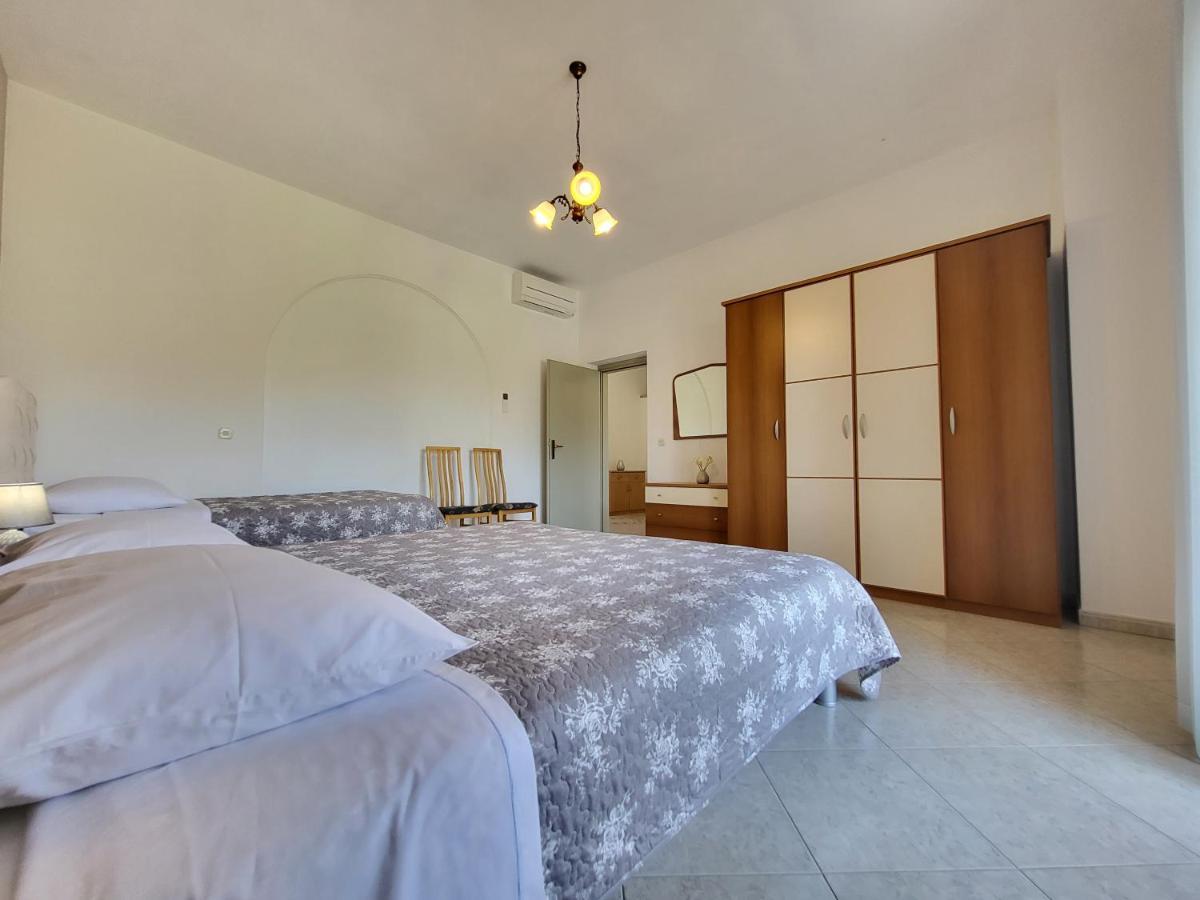 Cozy Apartment Mandula Vrsar Eksteriør bilde
